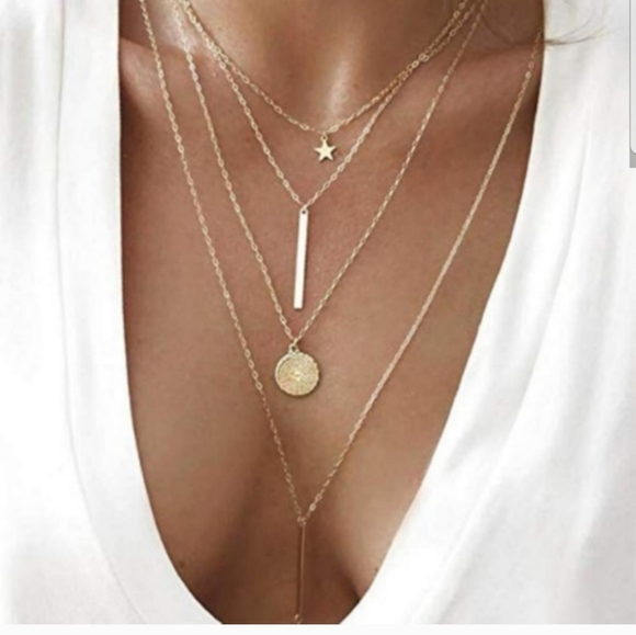 Accessories - Layered necklace